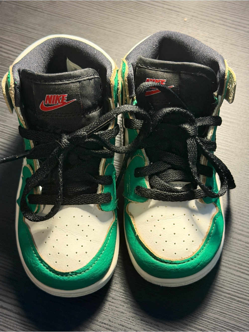 Jordan 1 air Jordan OG TD Kids Green, White & Black High-Top Sneakers SIZE 8C
